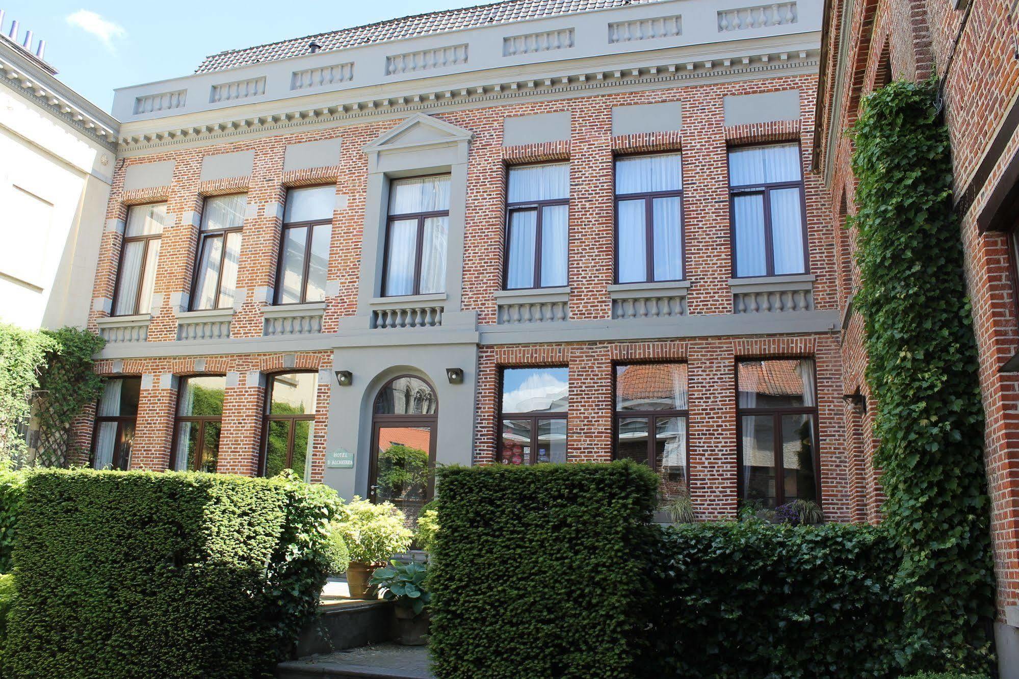 Hotel D'Alcantara Турне Экстерьер фото